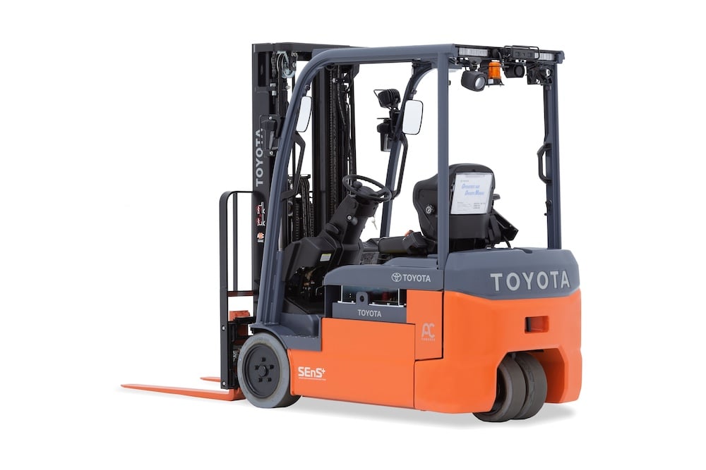 3-Wheel Electric forklift_8FBE20U_Studio_3