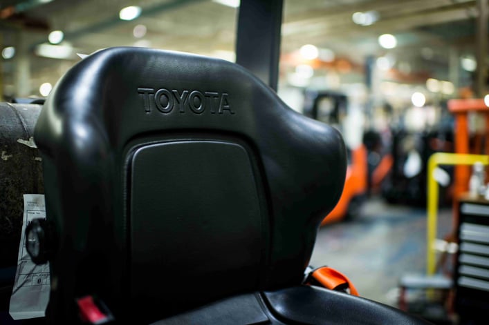 Toyota_Forklift_Seat