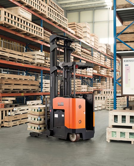 Doosan reach truck